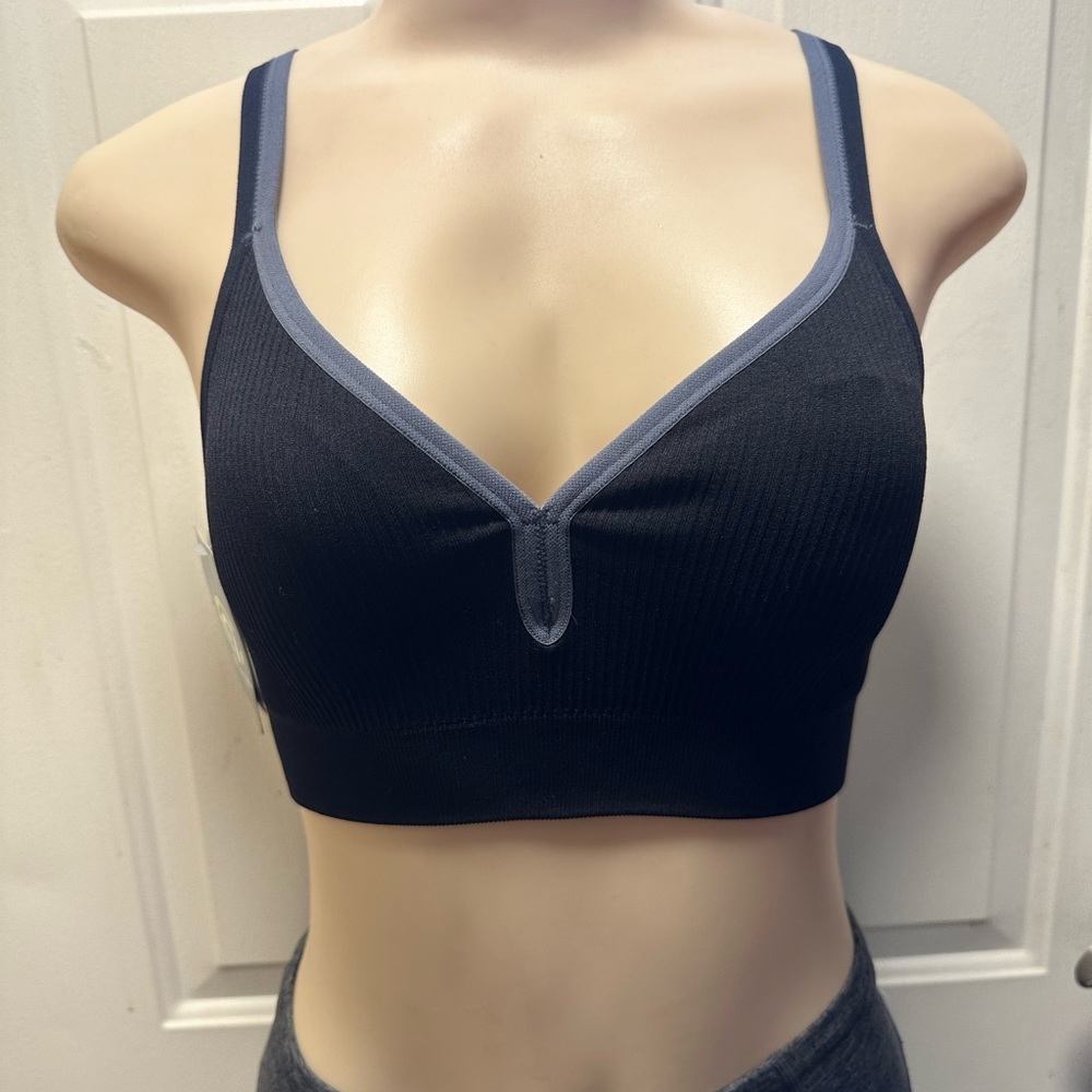 C9 Champion Black Sports Bra Wirefree
Racer Back Xs